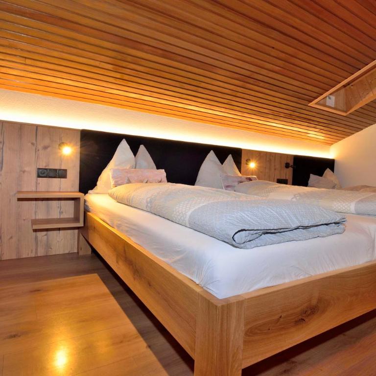 Haus Cosso - Three-Bedroom Apartment - 7