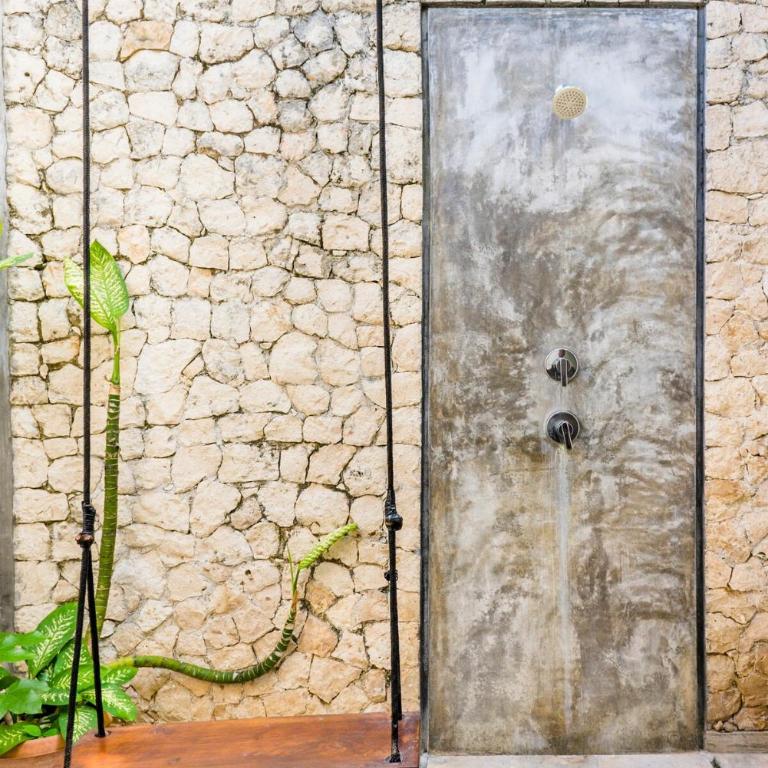 Tulum Private Villa, Weddings, Retreats, Groups - Villa - 2