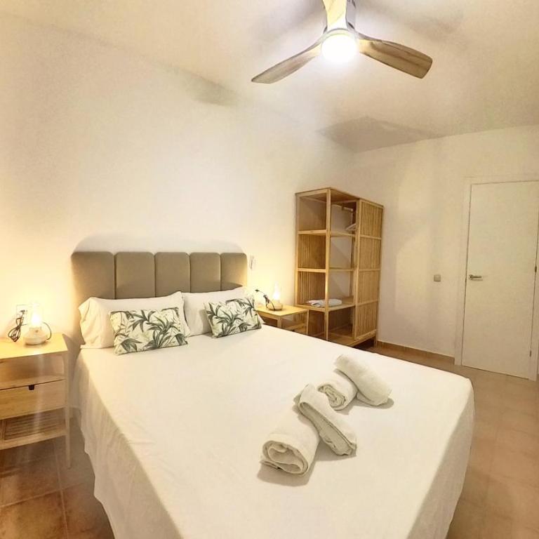 La Maison de Montse - Piscine Privée - Three-Bedroom Villa - 31