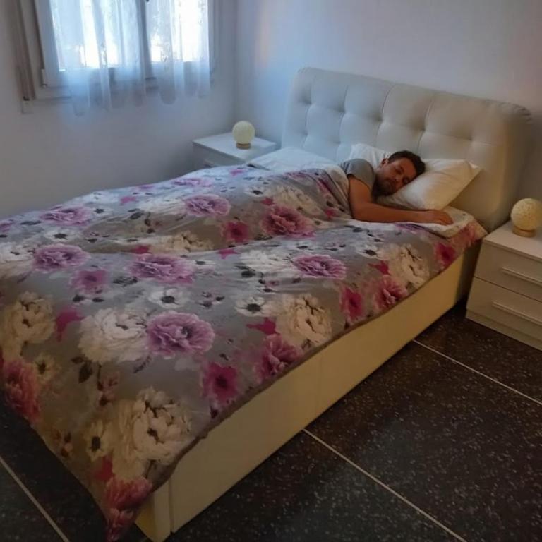 FLY HOUSE BOLOGNA...un appartamento al volo - Appartamento con 2 Camere da Letto - 5