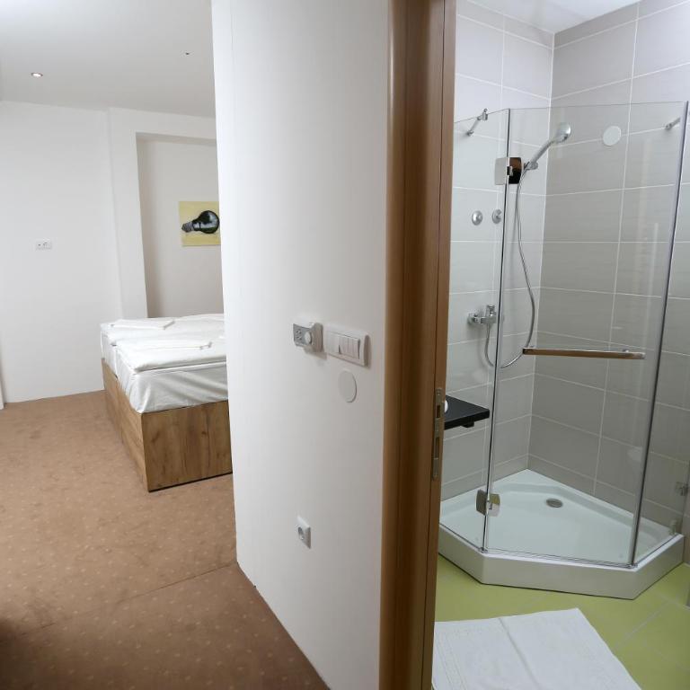 Hotel Argument - Doppel- oder Zweibettzimmer - 3