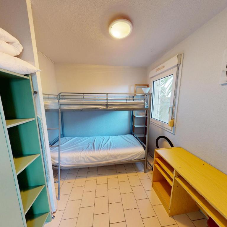 Appartement 2 chambres avec terrasse et parking à Frontignan Plage - FR-1-785-1 - Appartement - 10