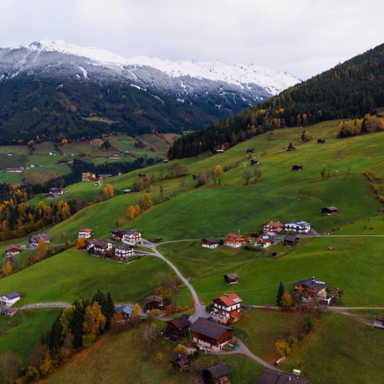 Mountain Lodge Stummerberg - Apartment mit 3 Schlafzimmern und Bergblick - 78