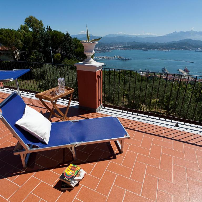Villa Bellosguardo Apartments - Studio Apartment - 12