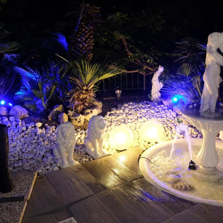 Wow Apartment mega Jacuzzi overlooking the sea in the city center - Appartamento con 3 Camere da Letto - 6
