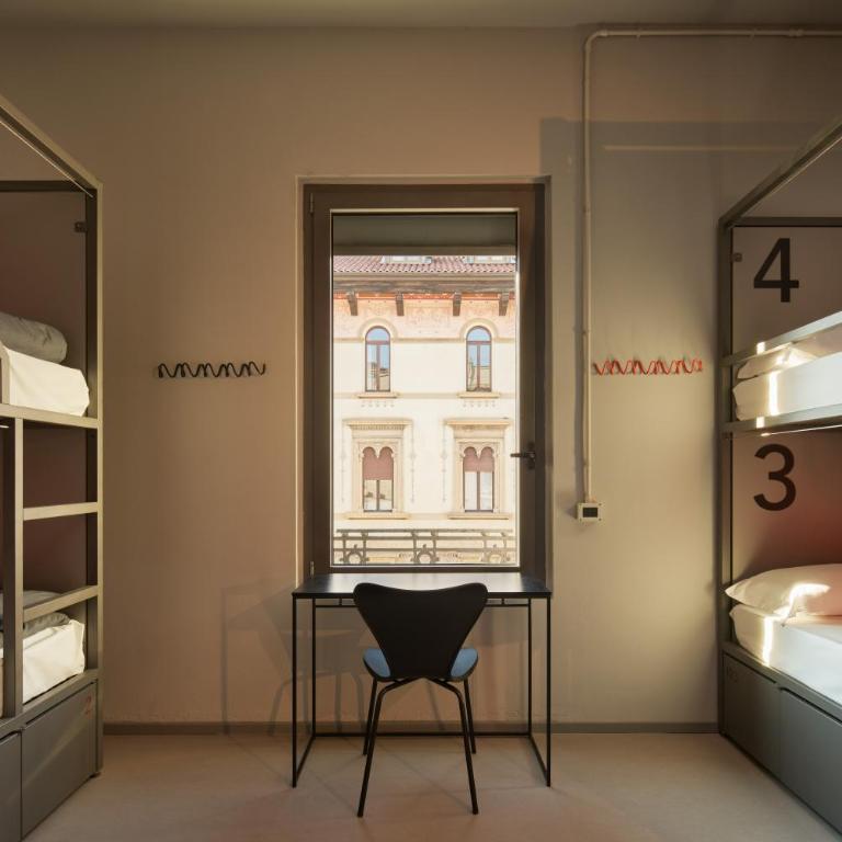 Hotello Padova - Dormitorio Femminile con 6 Letti - 2