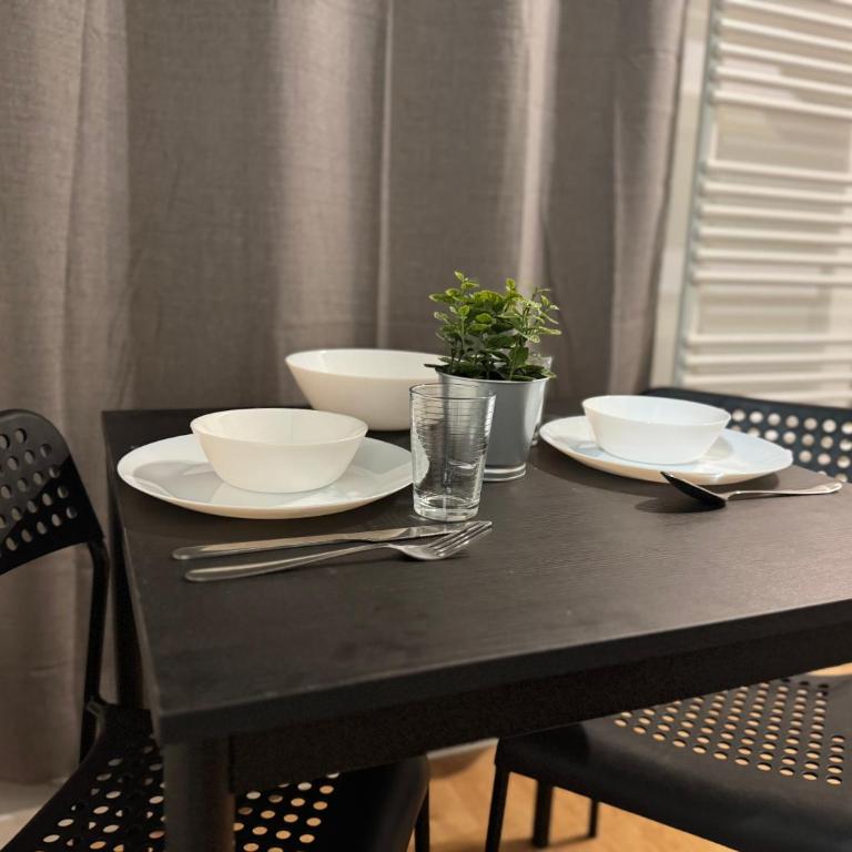 Studio for Two - Perfect Location close to metro - Studio Deluxe - 18