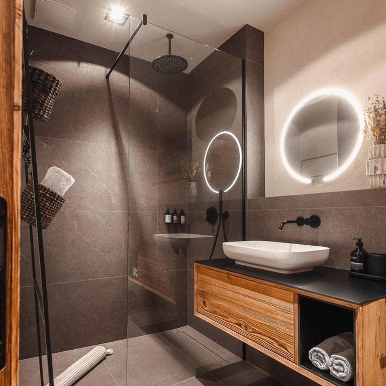CHALET FALK - Privates Luxus-Chalet mit Sauna & Pool - Villa mit privatem Pool - 21