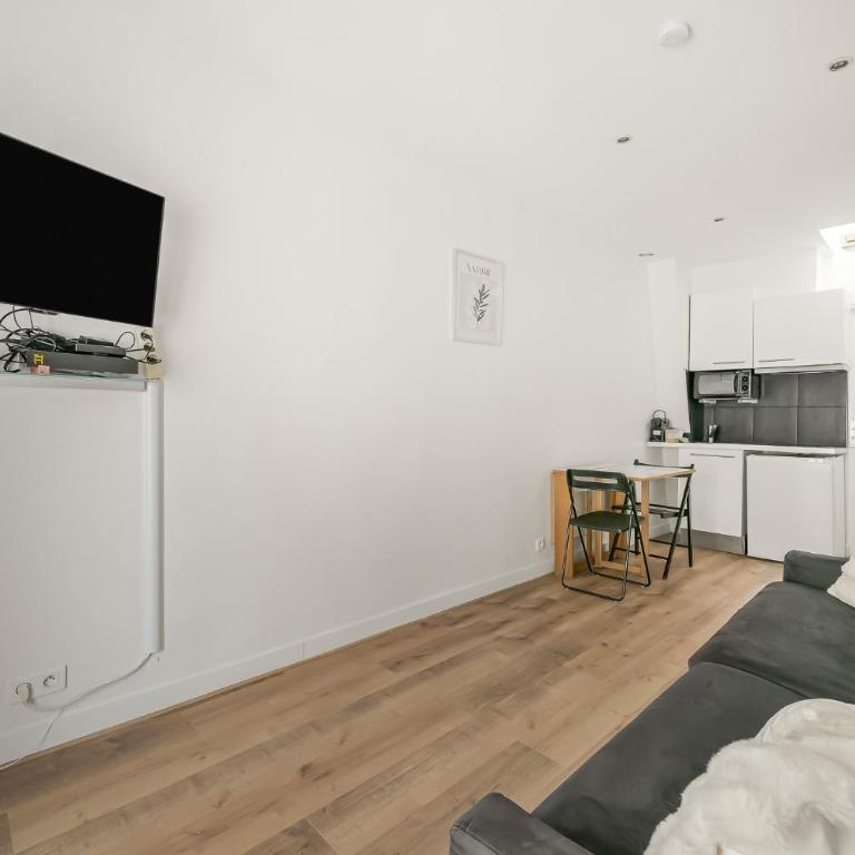 Le Cloud - Paris Centre - Métro 5 - Wifi - 2 prs - Appartement 1 Chambre - 7