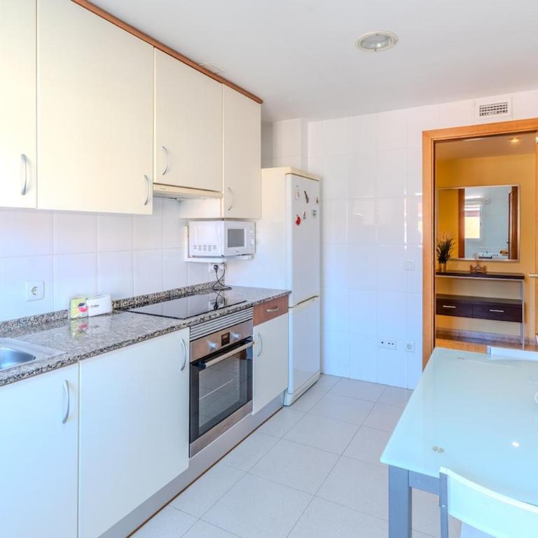 Ático con Terraza + Piscina + Parking Privado Cubierto by Sunset Rentals (Tamarit) - Apartamento Ático - 4