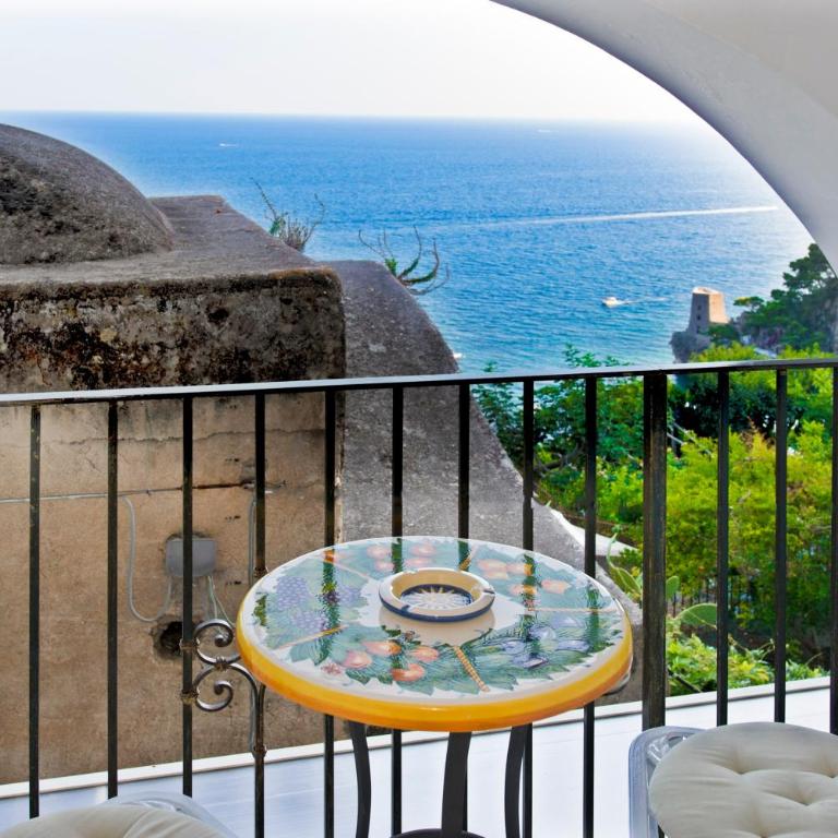 La Rosa Dei Venti - Camera Matrimoniale con Vista Mare Parziale - 6