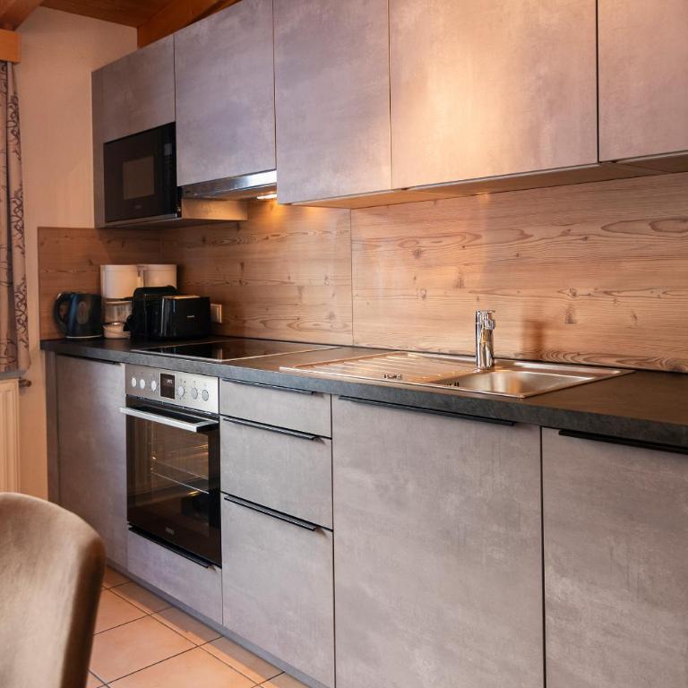 Hotel Garni Försterheim - Apartment mit Blick auf die Berge - 14
