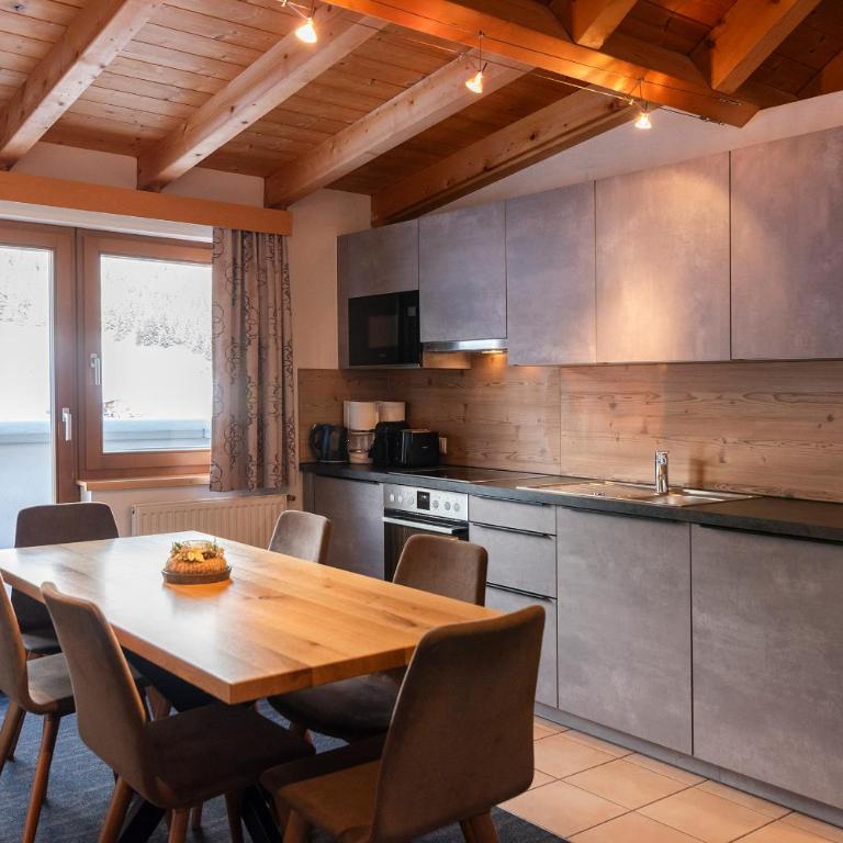 Hotel Garni Försterheim - Apartment mit Blick auf die Berge - 10