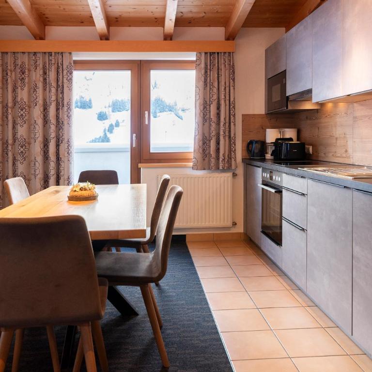 Hotel Garni Försterheim - Apartment mit Blick auf die Berge - 5