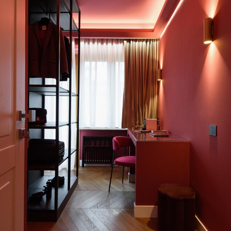 Ami Rooms - Camera Matrimoniale con Balcone - 3