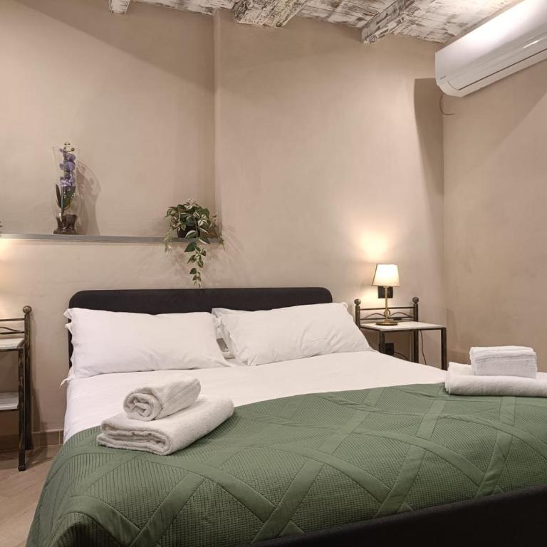 BNB Frescoes Rooms San Frediano - Ampia Camera Matrimoniale - 13