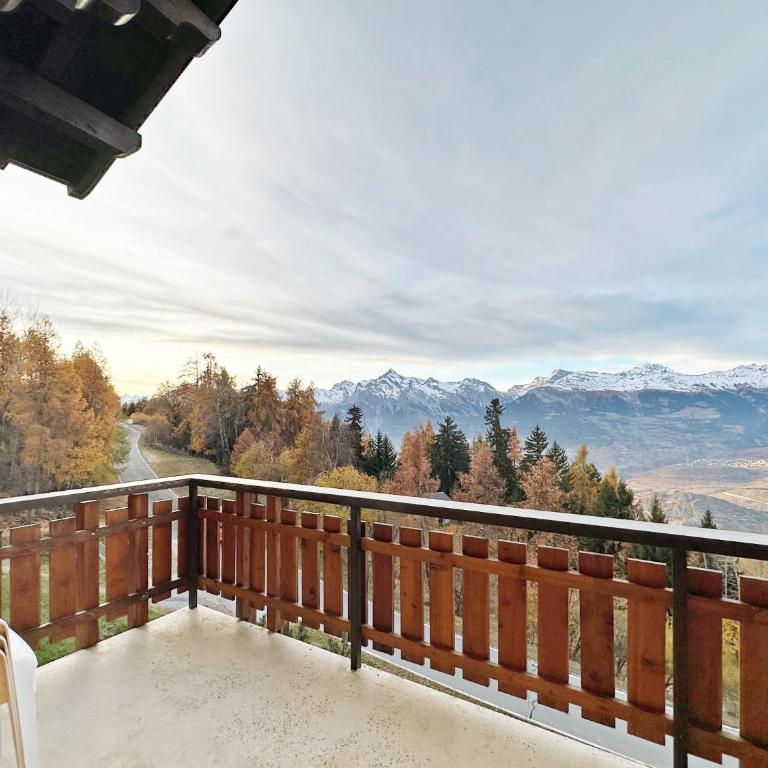 Lift Bear Lodge - 4Valleys - Swiss Alps - Apartment mit Blick auf die Berge - 12