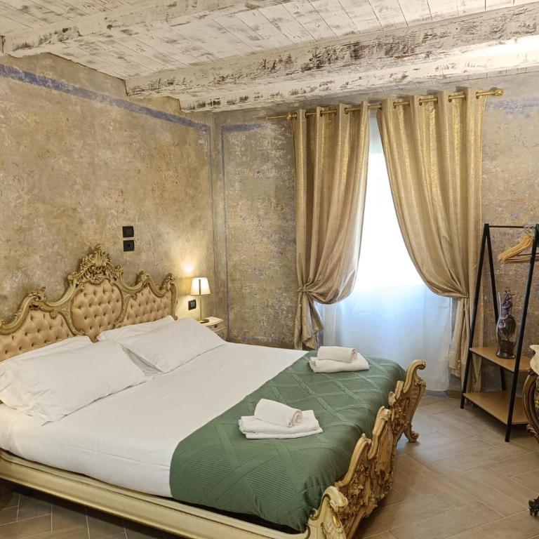 BNB Frescoes Rooms San Frediano - Camera King Deluxe - 18