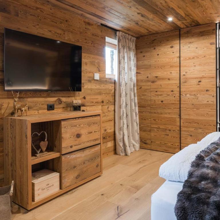 Suite Chalet Stella Margherita - Camera Matrimoniale con Bagno Privato - 3