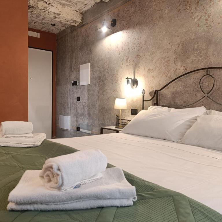 BNB Frescoes Rooms San Frediano - Camera Deluxe - 25