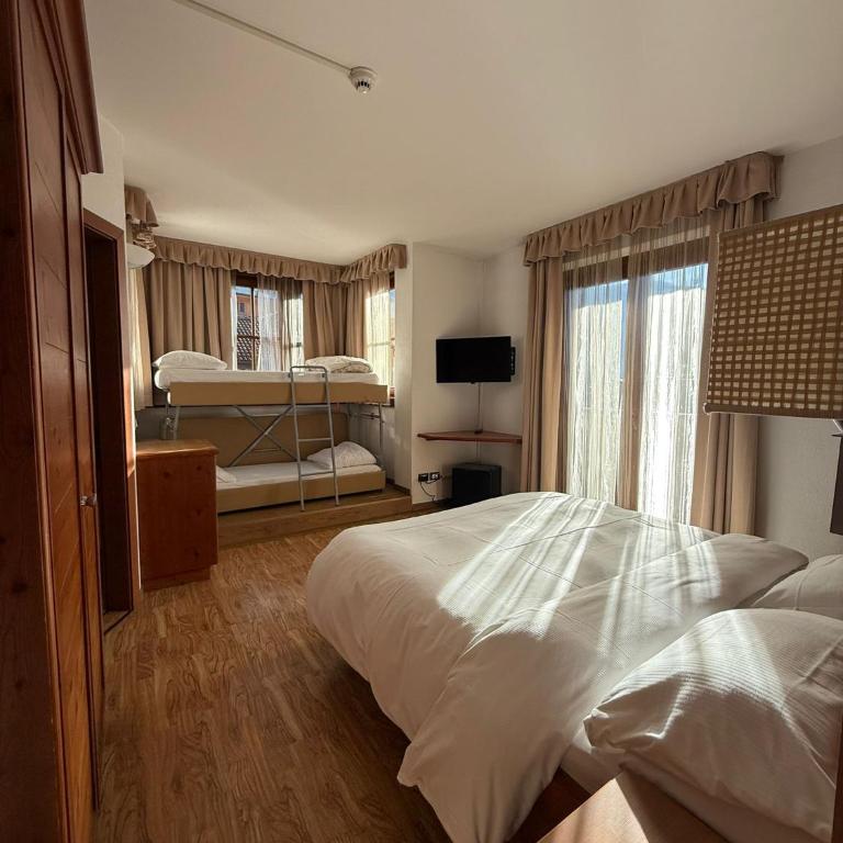 Hotel Villa Fosine Spa & Wellness - Camera Familiare Deluxe - 8