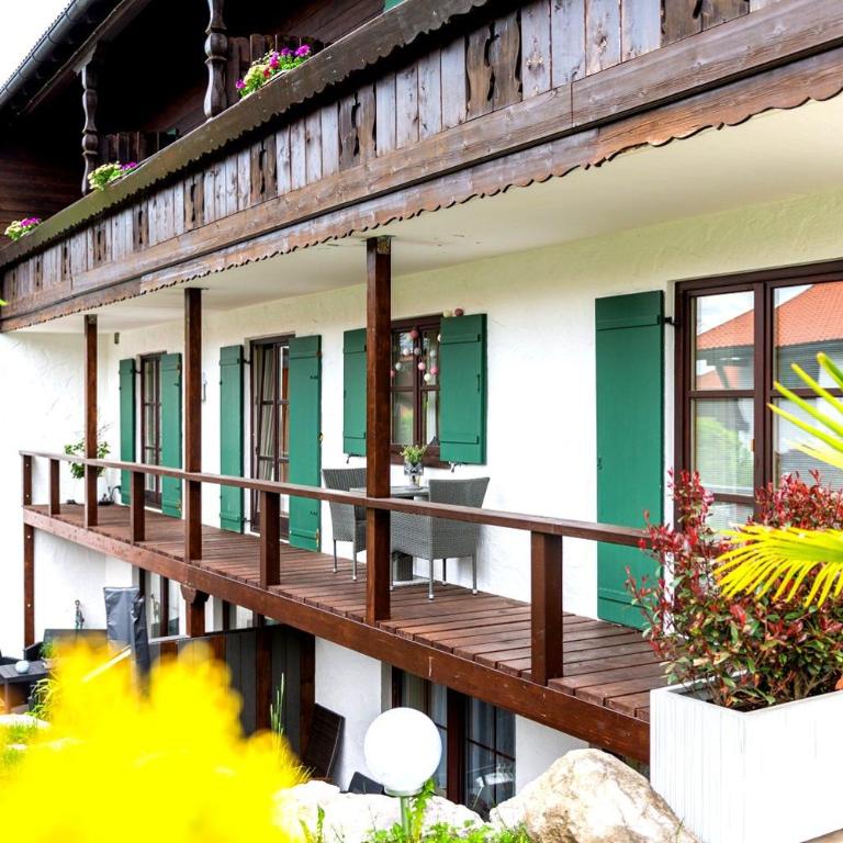 Ferienwohnung "Hirschbergsuite" - Mit Hotelfrühstück, Sauna, fast direkt am See - Deluxe Apartment - 15