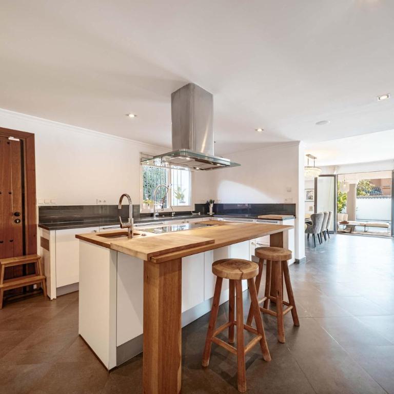 Villa Parcelas Del Golf Private Pool Family Marbella Escape - Apartamento - 5