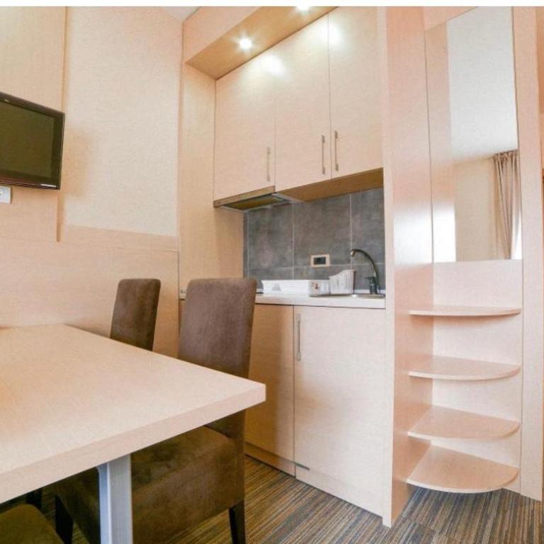 Apartments Konaci Centar - Standard Studio - 3