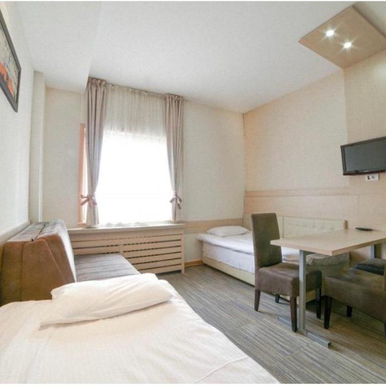 Apartments Konaci Centar - Standard Studio - 2