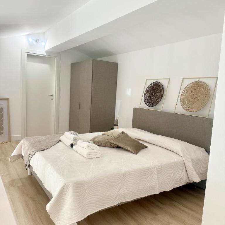 Volupta's house Termini San Lorenzo 2 - Appartamento con 2 Camere da Letto - 19