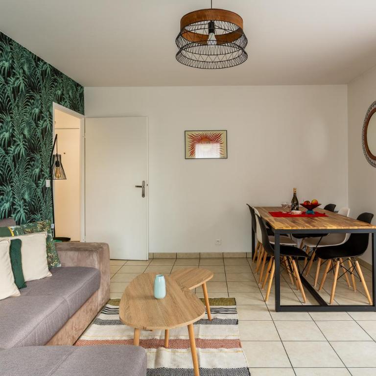 Spacious Family Apartment near Disneyland with Garden, AC and Parking - Appartement - Vue sur Jardin - 12