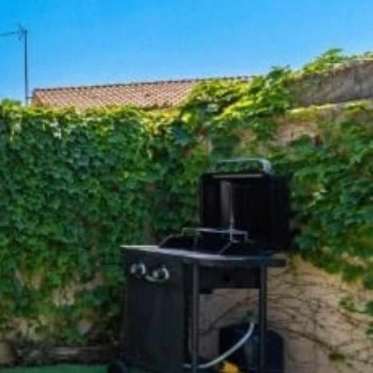 Maison climatisée avec jardin - 6 pers - 7 min des plages du Var - Casa con 2 Camere da Letto - 23
