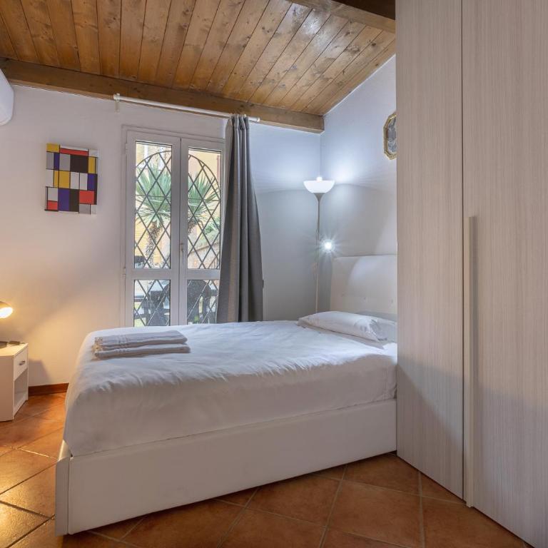 GuestHost - Duplex Apartment in pieno centro - Appartamento con 2 Camere da Letto - 4