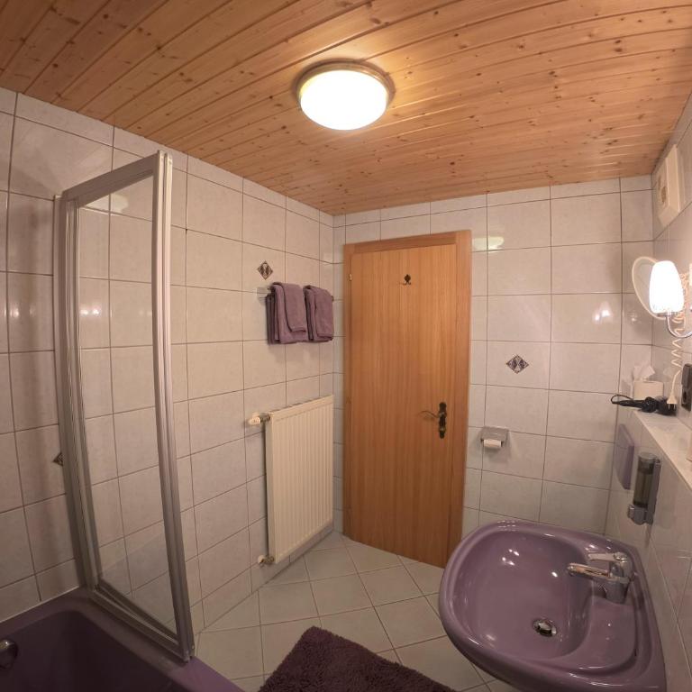 Hotel-Gasthof Lammersdorf - Vierbettzimmer mit Bergblick - 4