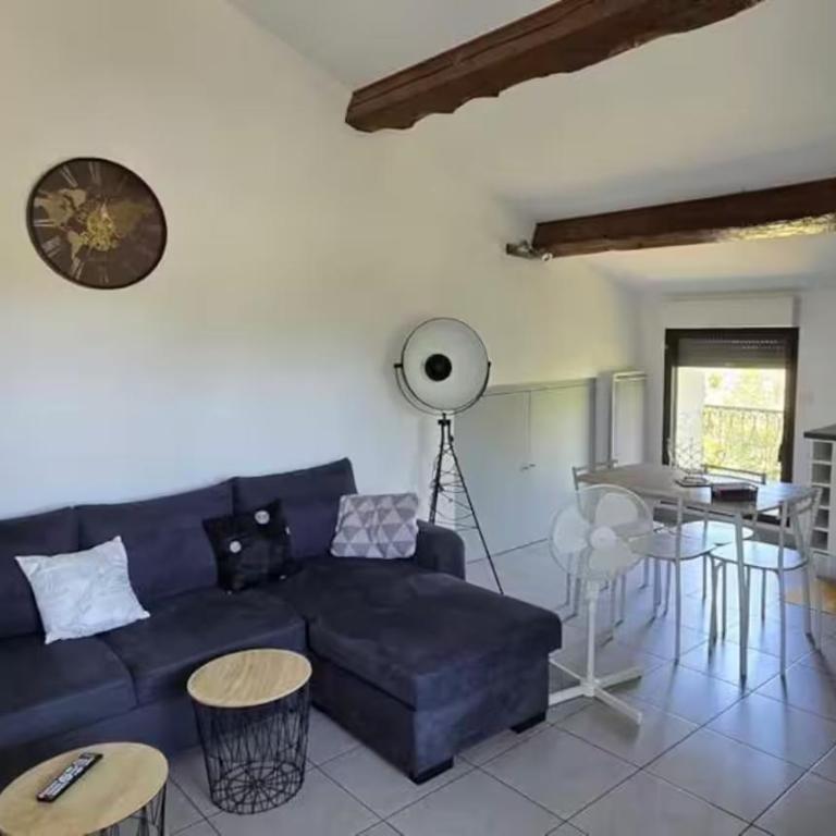 Appartement calme et confortable - Two-Bedroom Apartment - 1