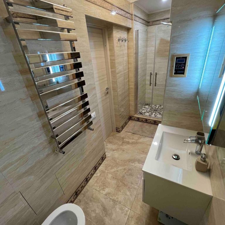 Luxury apartment with sauna and terrace - Apartamento Deluxe de 2 dormitorios - 17