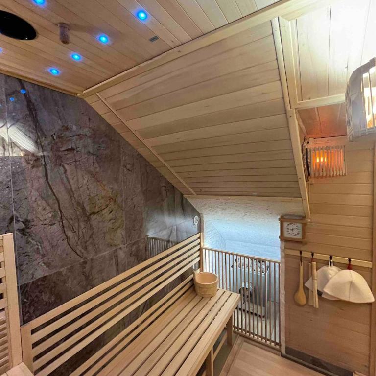 Luxury apartment with sauna and terrace - Apartamento Deluxe de 2 dormitorios - 32
