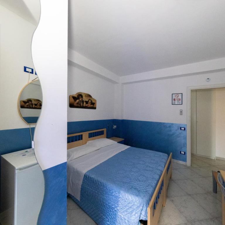 B&B Brezza Marina & Ristorante Shoreline - Chambre Double avec Balcon - 7