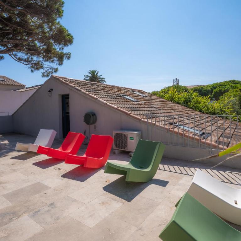 VILLA BERNADETTE - Villa climatisée pour 10 personnes avec piscine à Hyères-La Capte - Haus mit 5 Schlafzimmern - 11