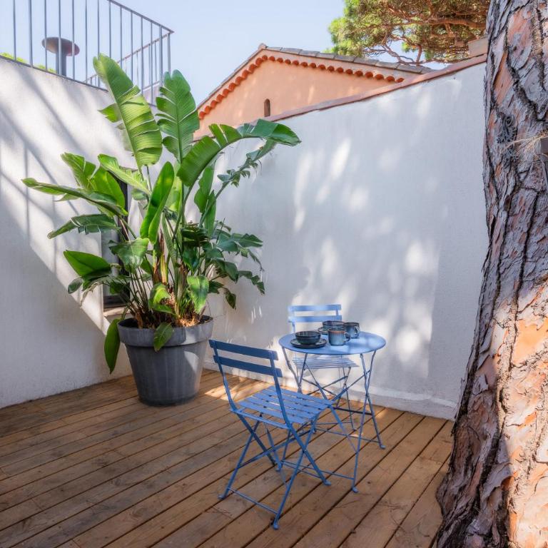 VILLA BERNADETTE - Villa climatisée pour 10 personnes avec piscine à Hyères-La Capte - Haus mit 5 Schlafzimmern - 8