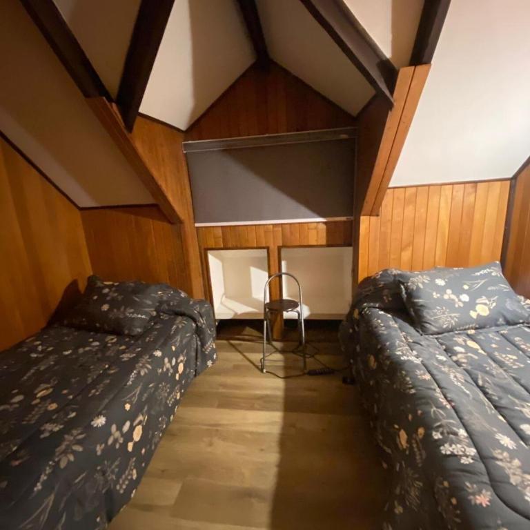 House in the heart of the city with a jacuzzi and parking - One-Bedroom Villa - 20