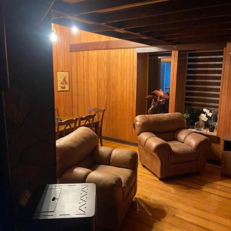 House in the heart of the city with a jacuzzi and parking - One-Bedroom Villa - 21