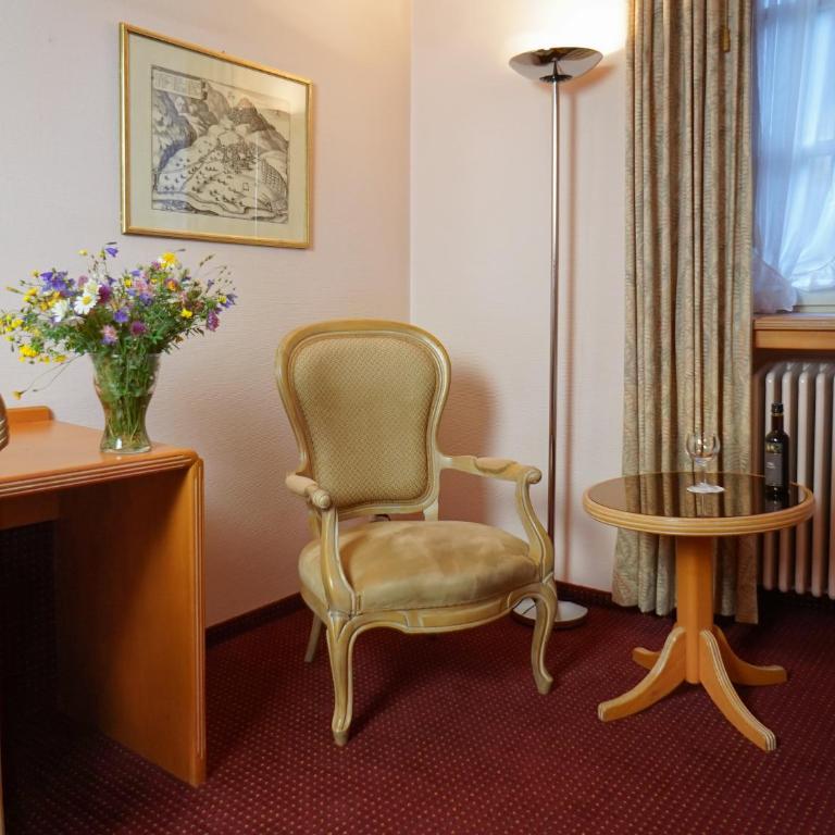 Thermal Hotels & Walliser Alpentherme Leukerbad - Einzelzimmer Maison Blanche - 6
