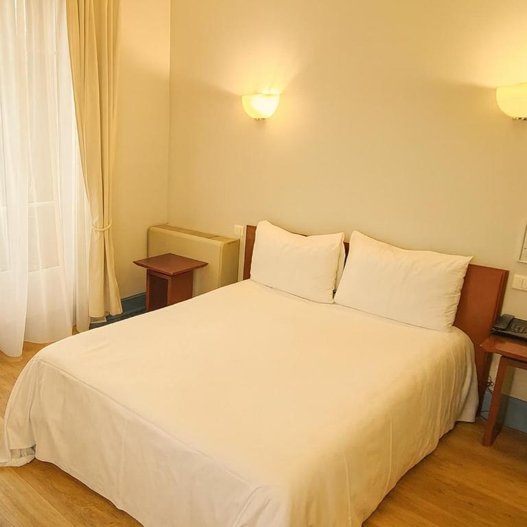 Hôtel Terminus - Chambre Double Standard - 2