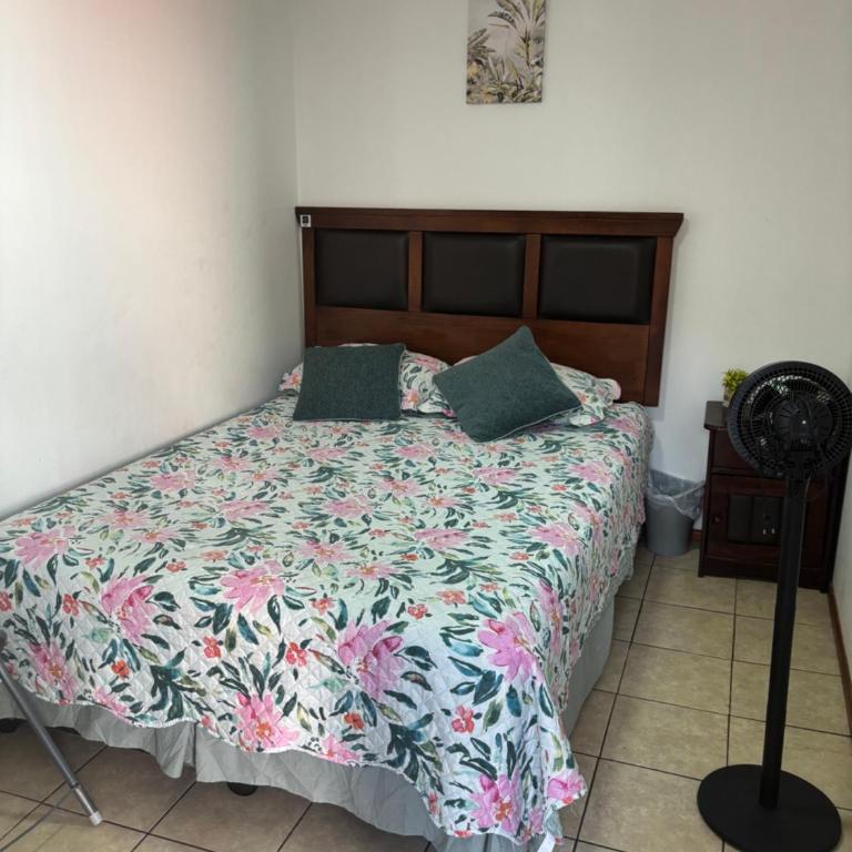 Alojamiento Puente Alto - Habitación Doble con baño compartido - 3