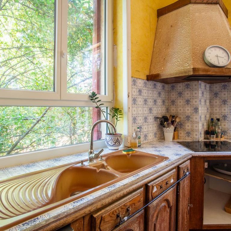 Un château pour vos vacances à 10min plage - Villa avec Piscine Privée - 29