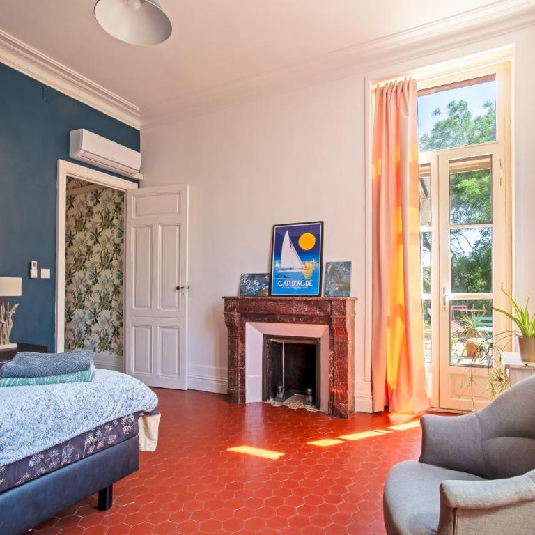 Un château pour vos vacances à 10min plage - Villa avec Piscine Privée - 31