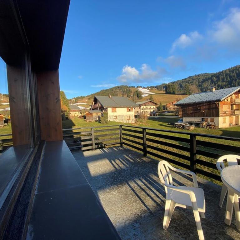 Studio au Cernix, 4 pers, proche pistes, terrasse spacieuse - Studio - 13