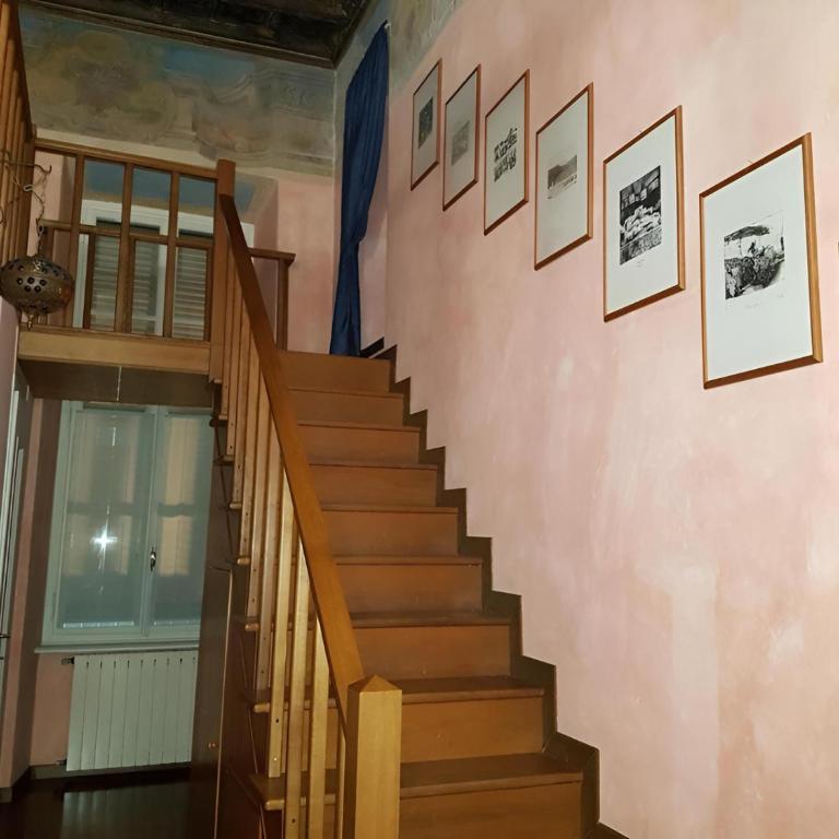 Elegante Dimora d' Epoca dal Fascino Retrò - Appartamento con 2 Camere da Letto - 11