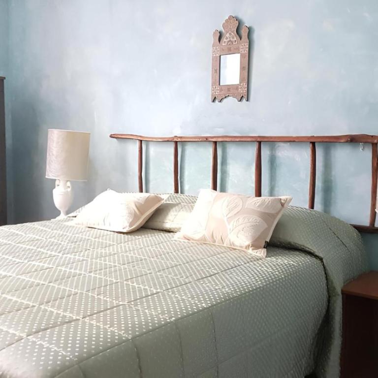 Elegante Dimora d' Epoca dal Fascino Retrò - Appartamento con 2 Camere da Letto - 32